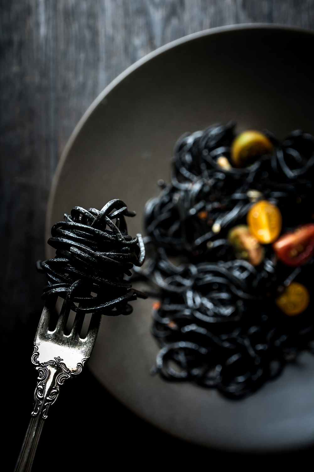 Squid Ink Pasta with Garlic and Tomatoes